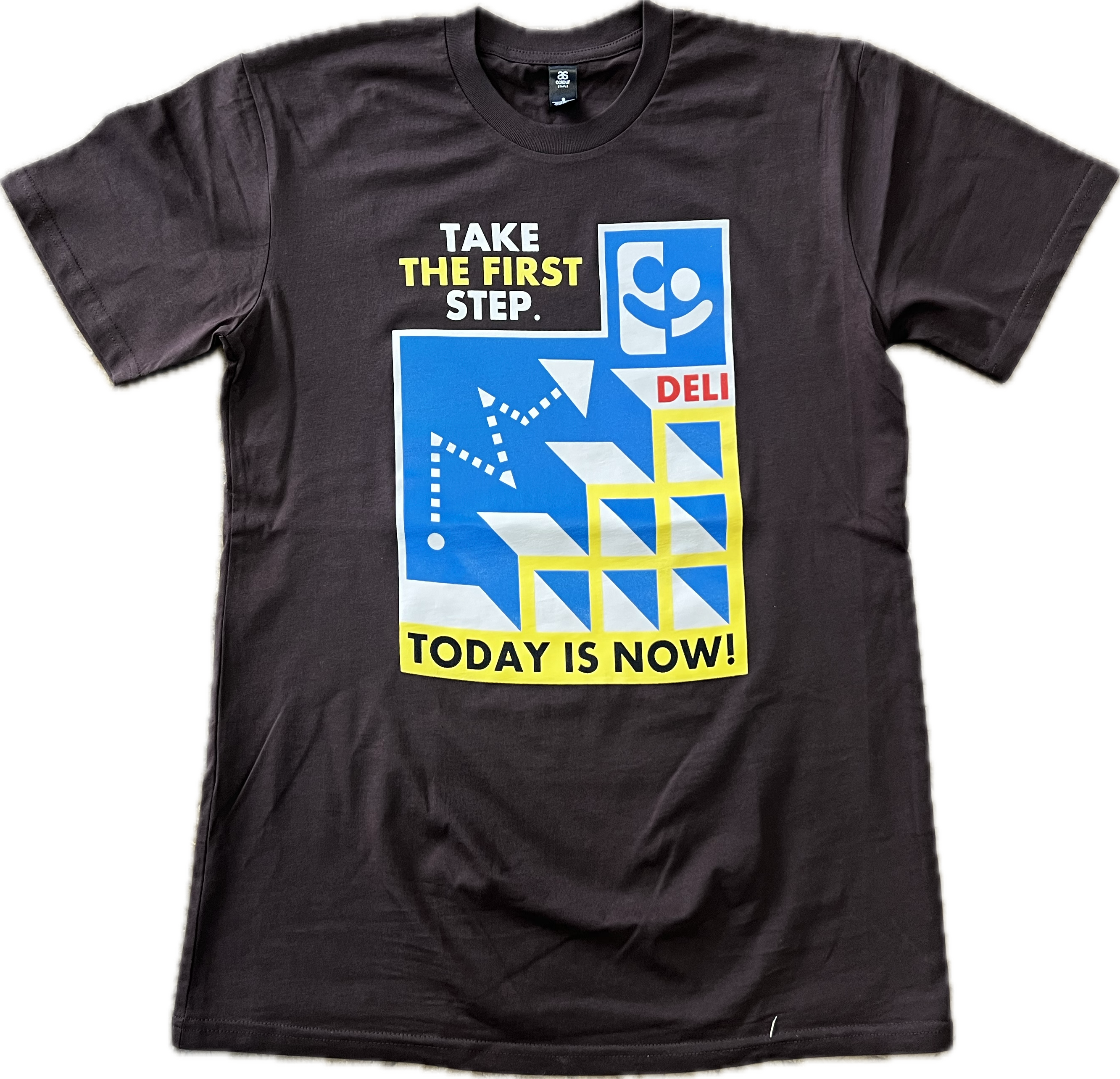 DELI - Today Is Now T-Shirt Chocolate