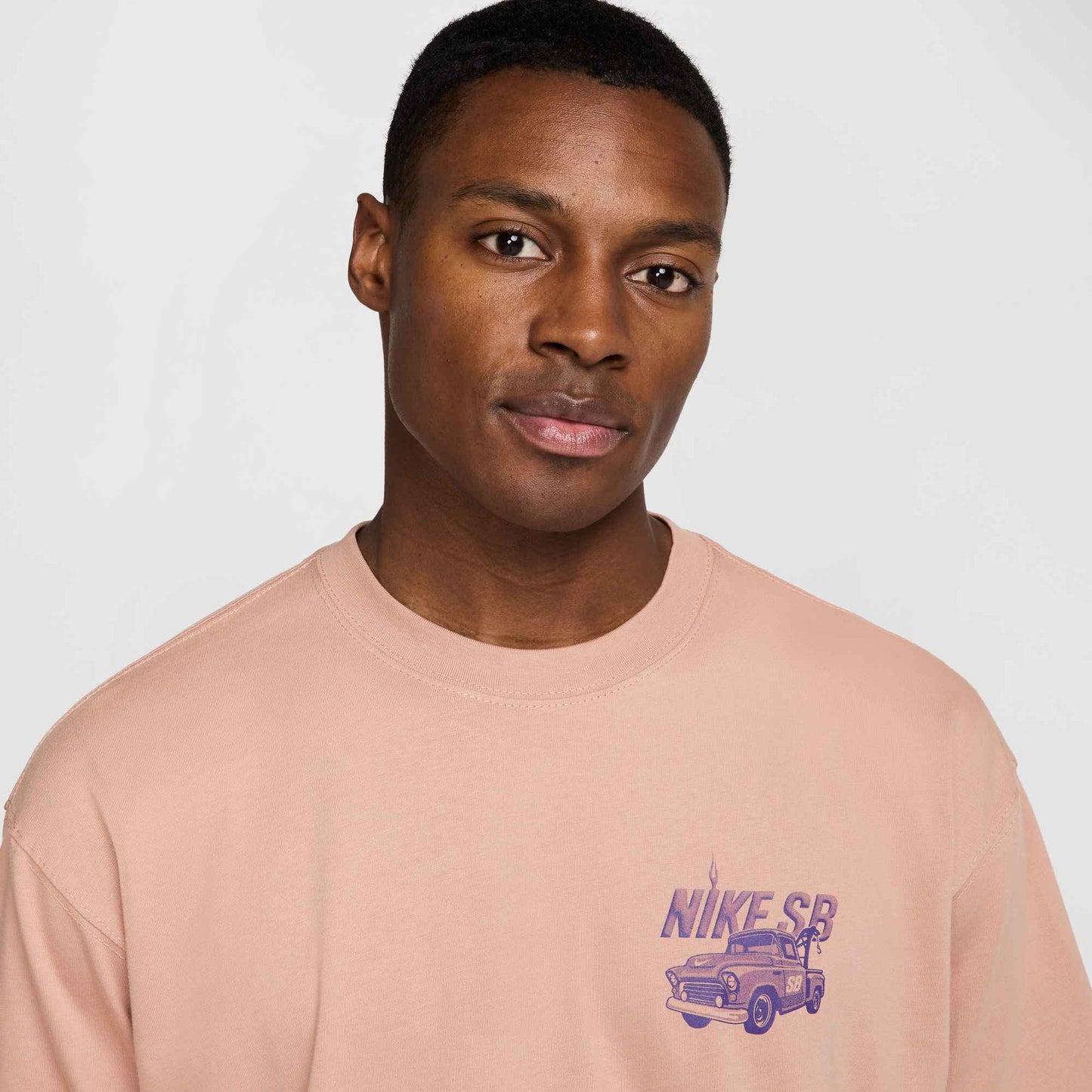 NIKE SB - M90 Tow Tee Blush