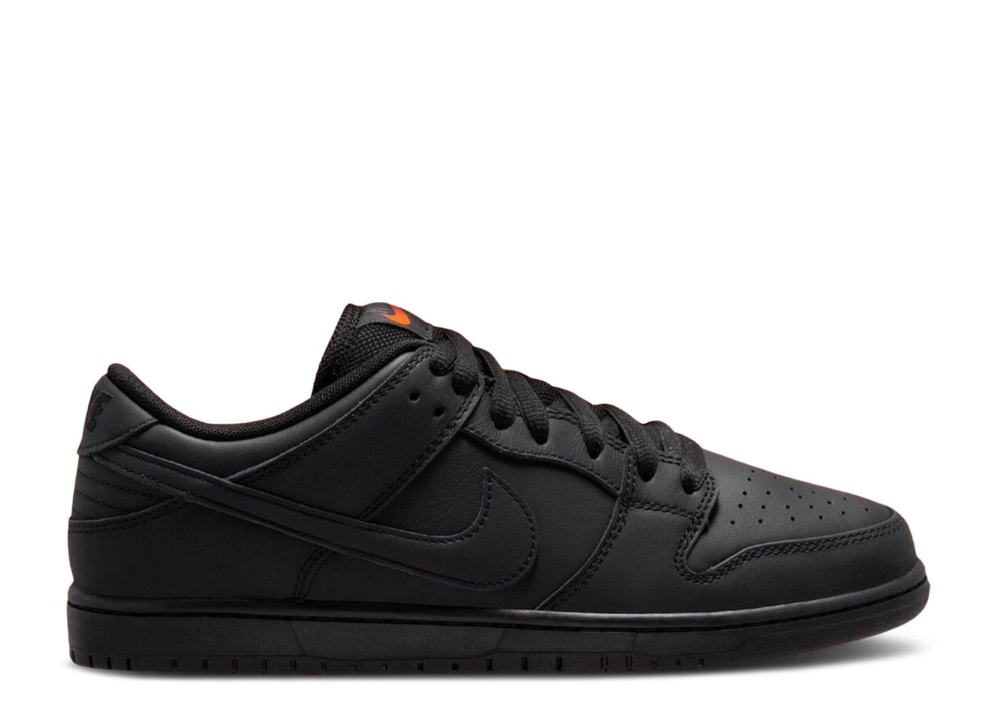 NIKE SB - Dunk Low Pro Black/Black/Black