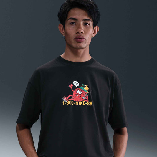 NIKE SB - M90 OC Strawberry Tee Black