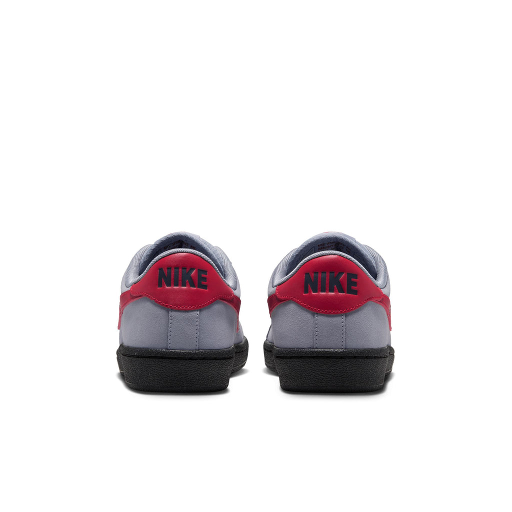 NIKE SB - Tennis Classic Stealth/Gym Red