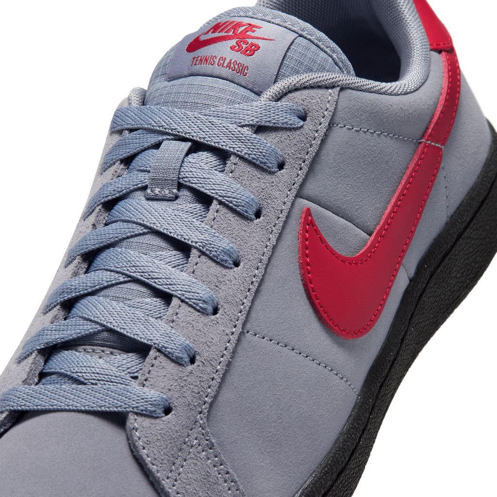 NIKE SB - Tennis Classic Stealth/Gym Red
