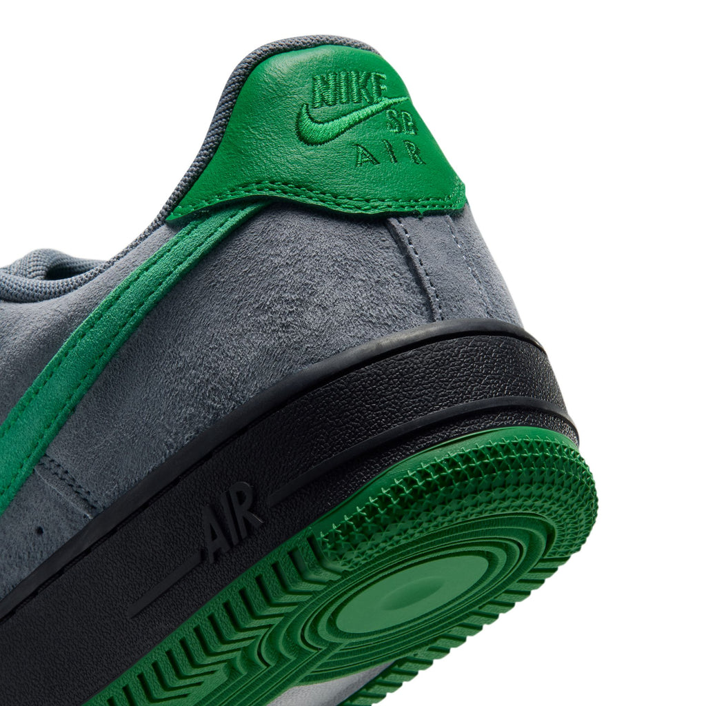 NIKE SB - Air Force 1 SE Cool Grey/Court Green