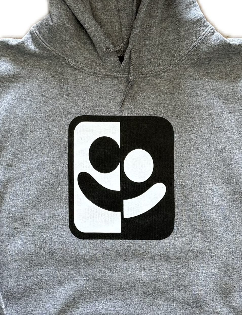 DELI - Embrace Hoodie Heather Grey