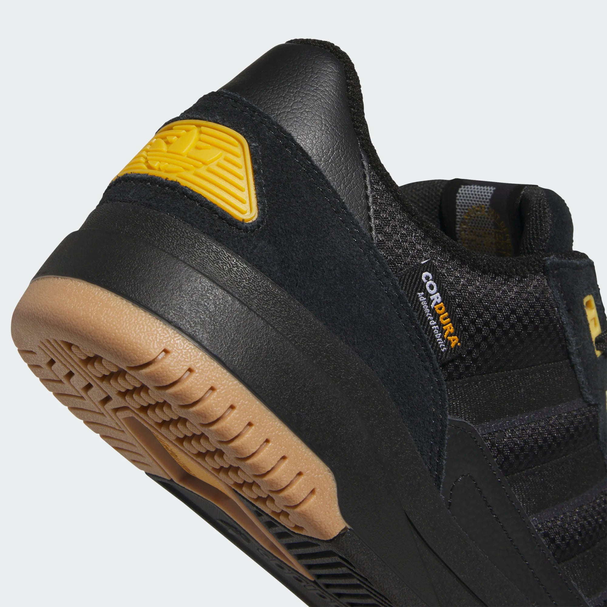 ADIDAS - Tekkira Cup Carbon
