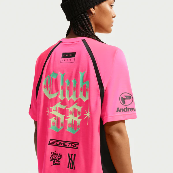 NIKE SB - Club 58 FC Jersey Hyper Pink/Black