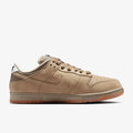 NIKE SB - Dunk Low Pro B Parachute Beige