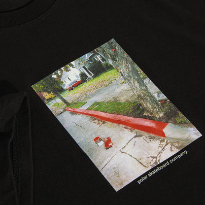 POLAR SKATE CO. - Red Curb Tee Black