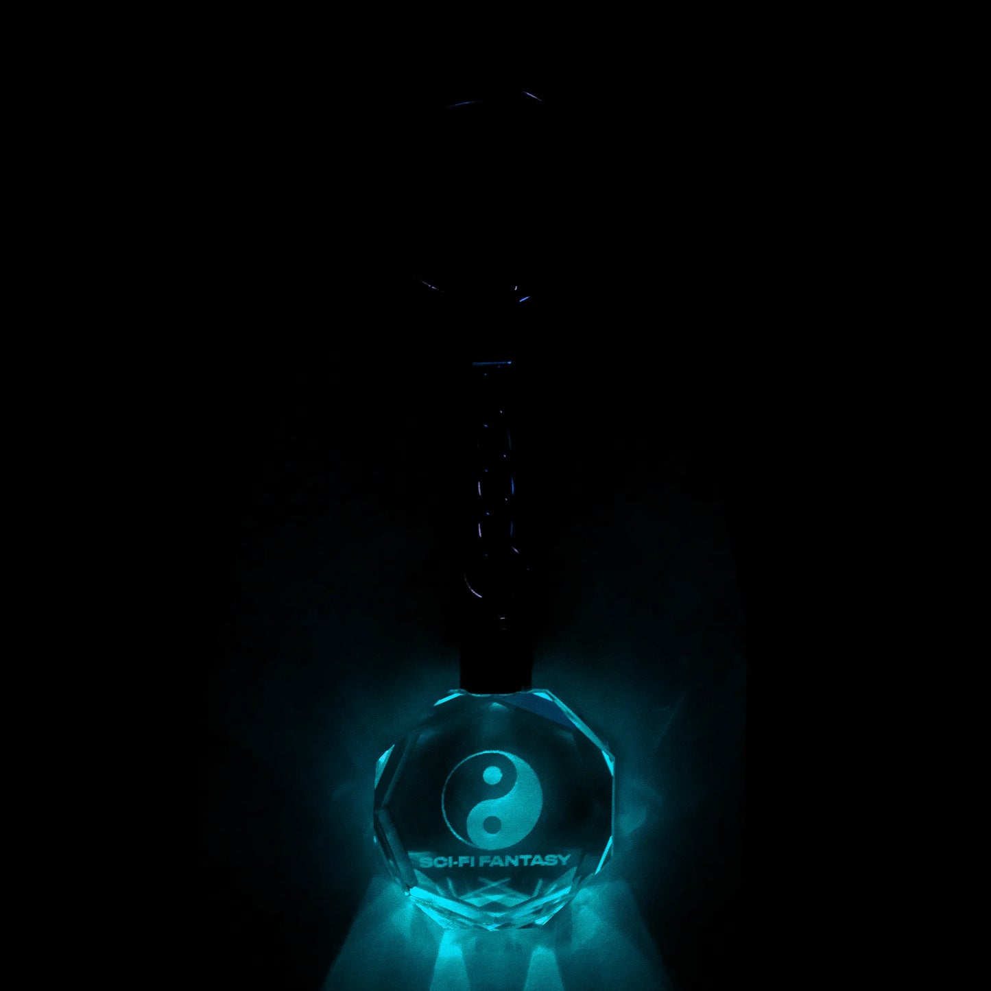 SCI-FI FANTASY - Light Up Crystal Keychain