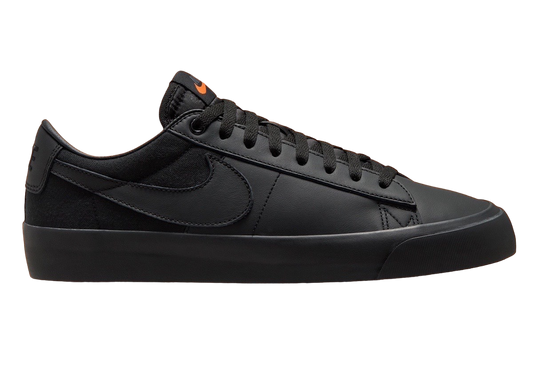 NIKE SB - Zoom Blazer Low Pro GT ISO Black/Black/Black